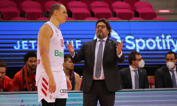 从而为进攻 从而为进攻